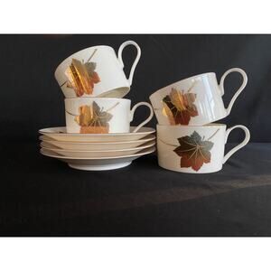 Set of 4 Gold Maple Leaf Teacups and Saucers | Espresso Cups | Arita Porcelain